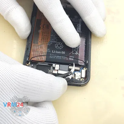 How to disassemble Xiaomi 13, Step 12/2