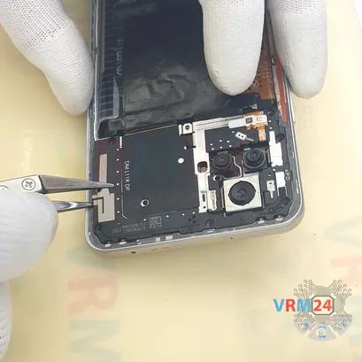 How to disassemble Xiaomi POCO F4, Step 6/3