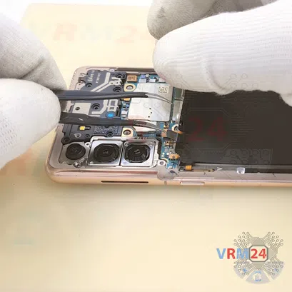 How to disassemble Samsung Galaxy S21 SM-G991, Step 6/4