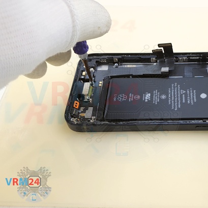 Cómo desmontar Apple iPhone 12 mini, Paso 19/4