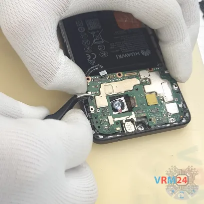 Как разобрать Huawei Nova 12i, Шаг 17/3