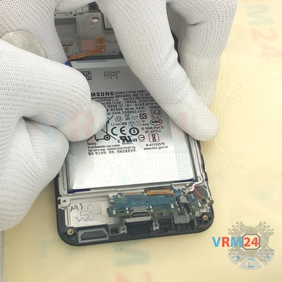 How to disassemble Samsung Galaxy A24 SM-A245, Step 17/3