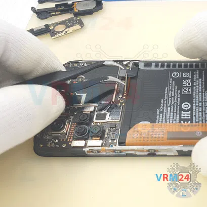 How to disassemble Xiaomi Redmi Note 11, Step 12/3