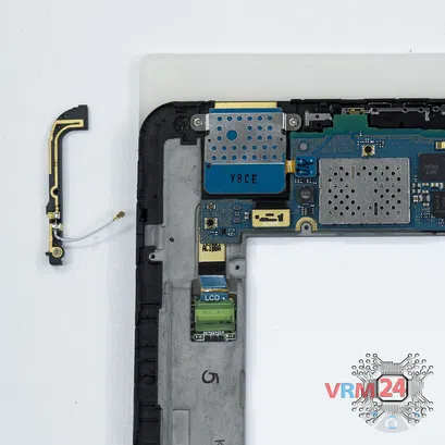 Cómo desmontar Samsung Galaxy Tab 8.9'' GT-P7300, Paso 10/3