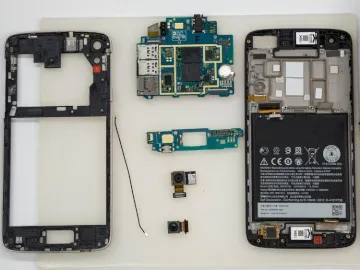 How to disassemble HTC Desire 828