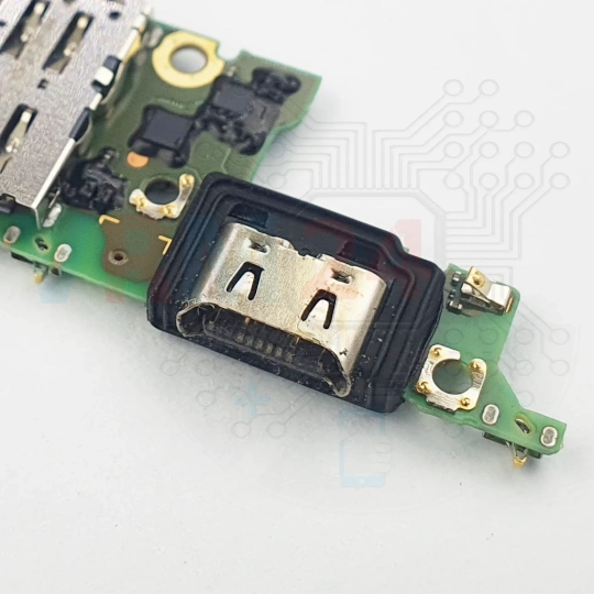Charging port