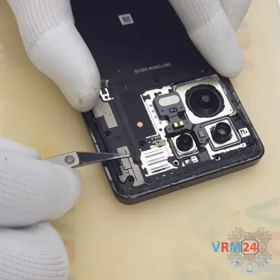 Как разобрать Xiaomi 13 Pro, Шаг 6/2