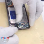 How to disassemble Samsung Galaxy S24+ SM-S921, Step 11/3