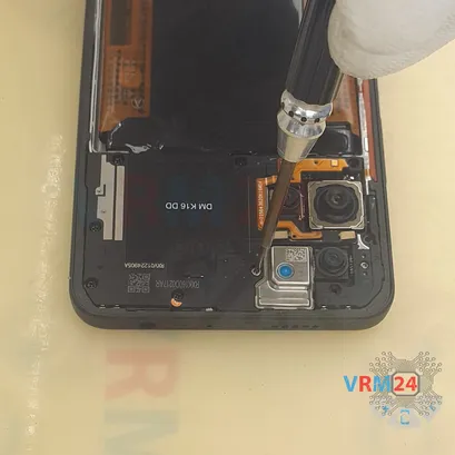 How to disassemble Xiaomi Redmi Note 11 Pro+, Step 5/3