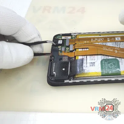 How to disassemble Realme XT, Step 7/3