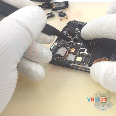 How to disassemble Xiaomi POCO M4 Pro, Step 12/4