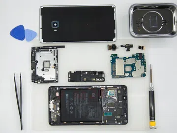 How to disassemble Xiaomi Mi Note 2