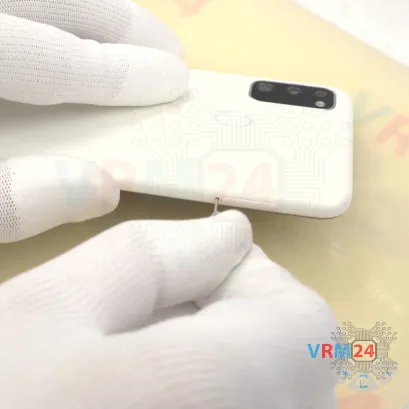 How to disassemble Samsung Galaxy M30s SM-M307, Step 2/3