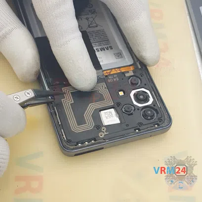 How to disassemble Samsung Galaxy A73 SM-A736, Step 5/3