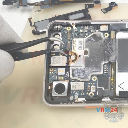 How to disassemble Google Pixel 3, Step 17/2