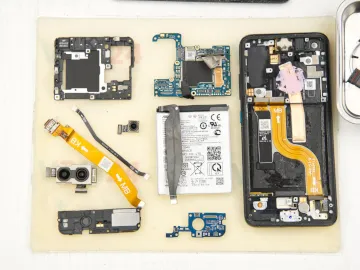 How to disassemble Asus ZenFone 8 I006D