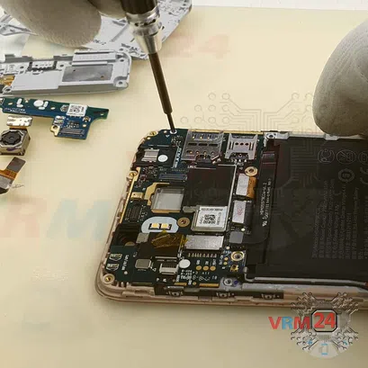 How to disassemble Huawei Y5 (2017), Step 11/3