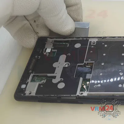 How to disassemble Sony Xperia 10 Plus, Step 9/3