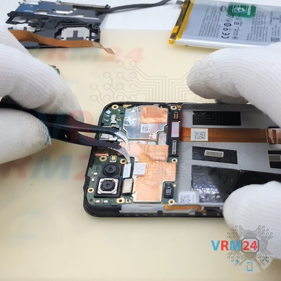 How to disassemble Oppo Ax7, Step 12/3
