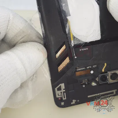Cómo desmontar Asus ROG Phone ZS600KL, Paso 6/5