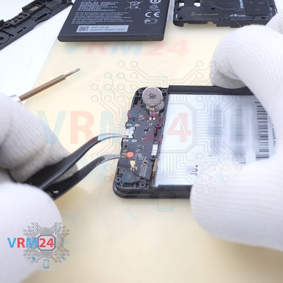 How to disassemble ZTE Blade A31, Step 9/3