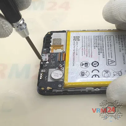 How to disassemble ZTE Blade A3, Step 7/3