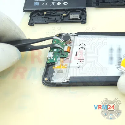 Como desmontar Nokia C20 TA-1352 por si mesmo, Passo 8/2