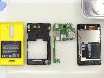 Cómo desmontar Nokia Asha 502 RM-921