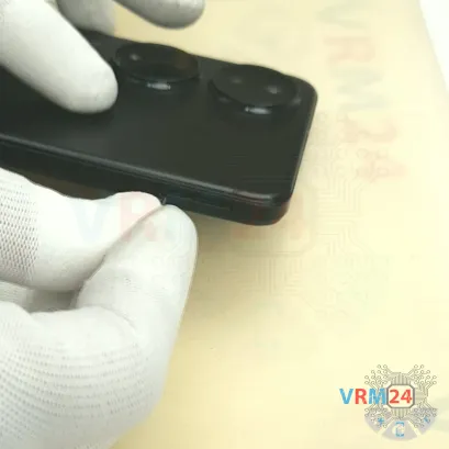 How to disassemble Honor X7b, Step 2/3
