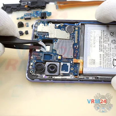 Cómo desmontar Samsung Galaxy A52 SM-A525, Paso 16/3