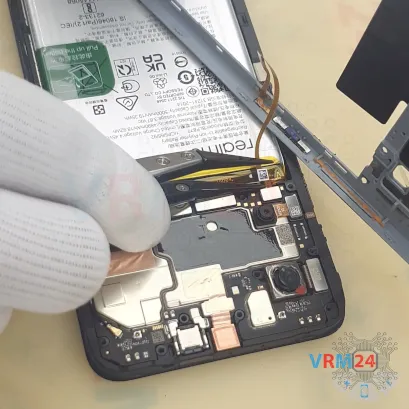 How to disassemble Realme C33, Step 8/3