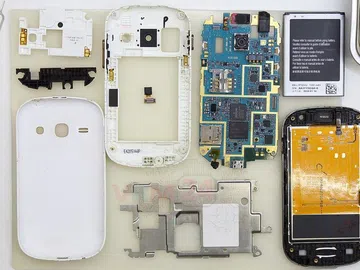 How to disassemble Samsung Galaxy Fame GT-S6810