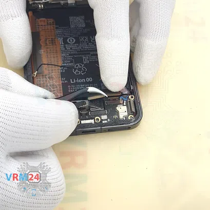 How to disassemble Xiaomi 13, Step 13/3