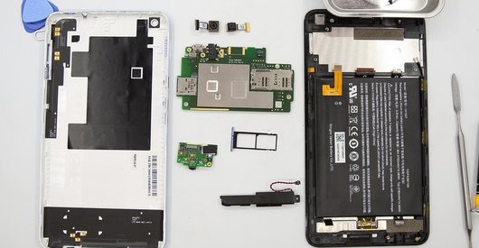 Cómo desmontar Acer Iconia Talk S A1-734