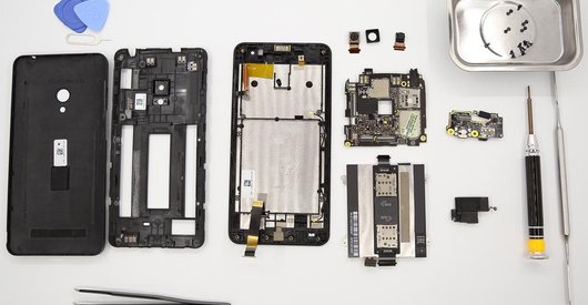 How to disassemble Asus ZenFone 5 A501CG