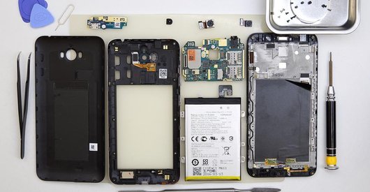 How to disassemble Asus ZenFone Max ZC550KL