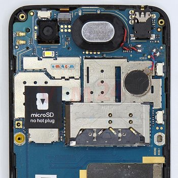 Explay_Easy_Motherboard_4.jpg