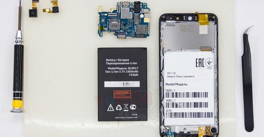 Cómo desmontar Fly Life Compact 4G