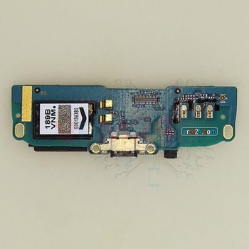 HTC_Desire_700_Daughterboard_2.jpg