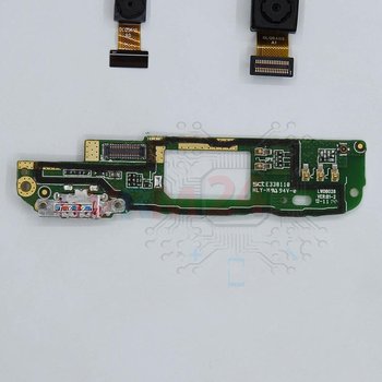 HTC_Desire_816_Daughterboard_1.jpg