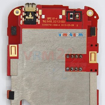 HTC_Desire_C_Motherboard_2.jpg