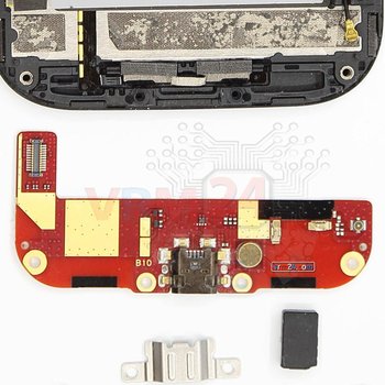 HTC_Desire_SV_Daughterboard_1.jpg