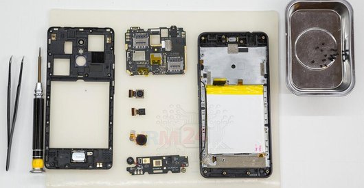 How to disassemble Highscreen Fest Pro