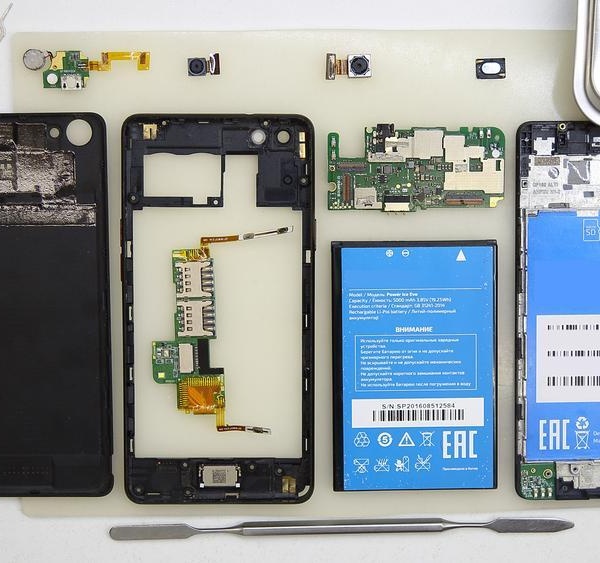 Highscreen Power Ice Evo