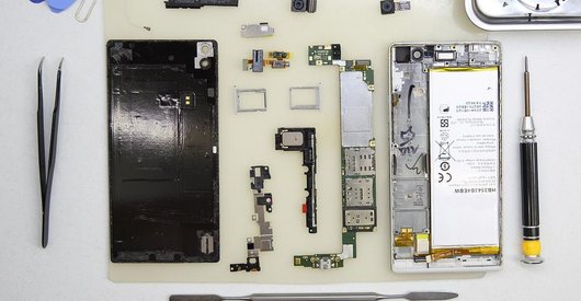 How to disassemble Huawei Ascend P7