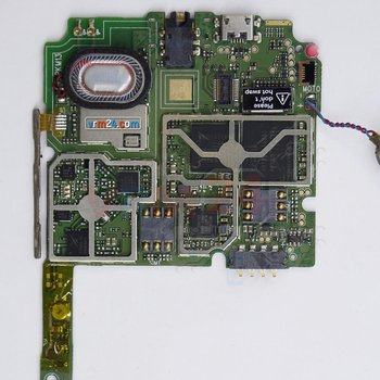Huawei_Ascend_Y511_Motherboard_1.jpg