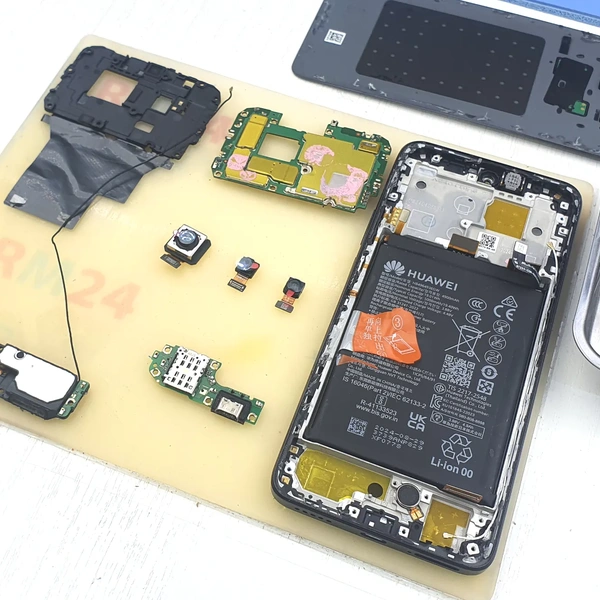 Huawei Nova 12i