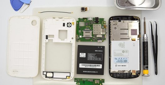 Comment démonter Lenovo A800 IdeaPhone