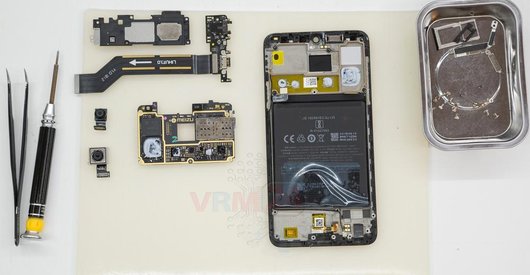 Como desmontar Meizu 15 Lite M871H por si mesmo