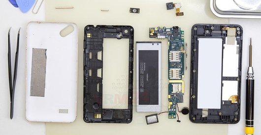 Comment démonter Micromax Bolt Supreme 2 Q301
